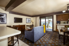 Nautical Commodore Dinette